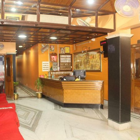Hotel Surja Laxmi Raiganj 外观 照片